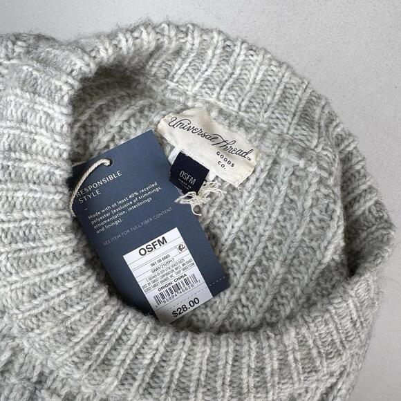 NWT Universal Thread Women’s Gray Sleeveless‎ Knit Vest One Size - Picture 9 of 9